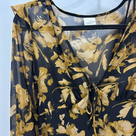 a new day Black and Gold Floral Long Sleeve Dress - Picture 4 of 4